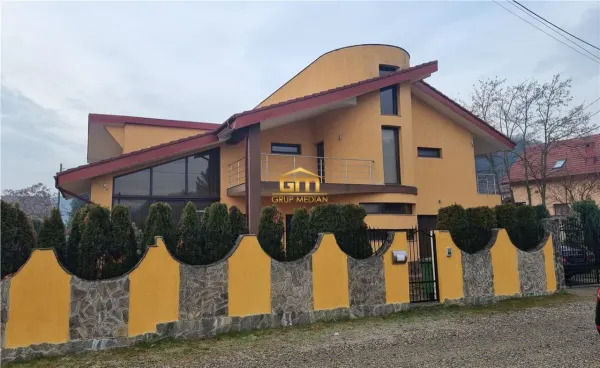 Casă 9 camere Râmnicu Vâlcea - poza 1