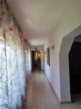 Casă 7 camere Păușești-Măglași - poza 7