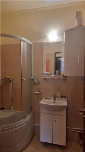 Casă 2 camere Babeni - poza 7