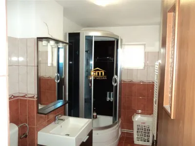 Ap. 3 camere la mansarda, zona Nord - foto 8
