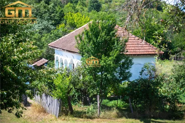 Casă 2 camere Berislavesti - poza 2