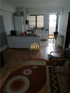 Apartament 3 camere Râmnicu Vâlcea - poza 2