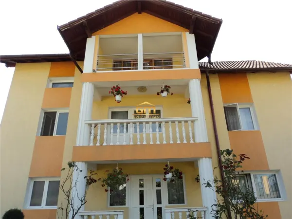 Casă 6 camere Bujoreni - poza 1