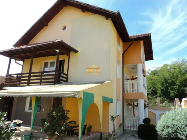 Casă 6 camere Bujoreni - poza 2