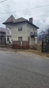 Casă P+E de vanzare in Păușești - Măglasi-15 km de Ramnicu Valcea - Valea Cheii