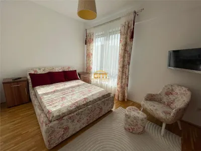 Apartament 2 camere de vanzare-zonă centrală, bloc nou, terasă generoasă și garaj subteran - foto 4