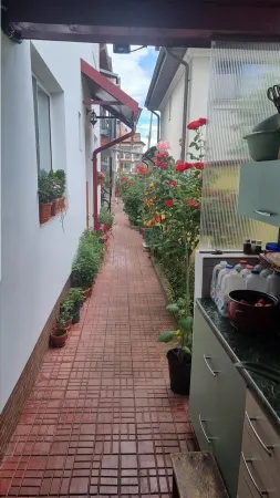 Casă 4 camere Râmnicu Vâlcea - poza 1