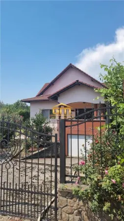 Casă 5 camere Păușești-Măglași - poza 1