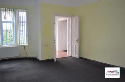 Spatiu de Inchiriat pentru Birouri in Zona Semicentrala - foto 1