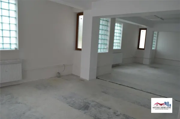 Birou Târgu Mureș - poza 1