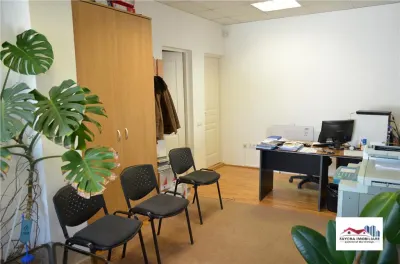 Spatiu de Inchiriat pentru Birouri in Zona Semicentrala - foto 4