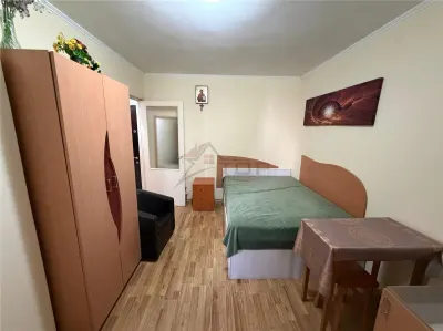 Garsoniera in bloc de apartamente , Podu Ros - etaj 2 - foto 3