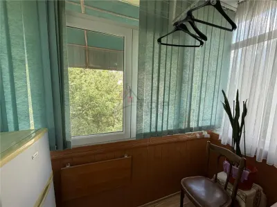 Garsoniera in bloc de apartamente , Podu Ros - etaj 2 - foto 4