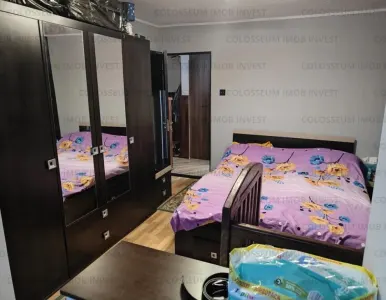 Apartament 2 camere, decomandat - zona Tractorul - foto 4