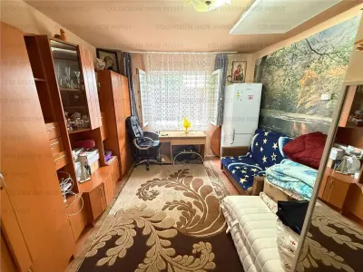 Camera cu baie si bucatarie zona Uzina 2 - foto 3