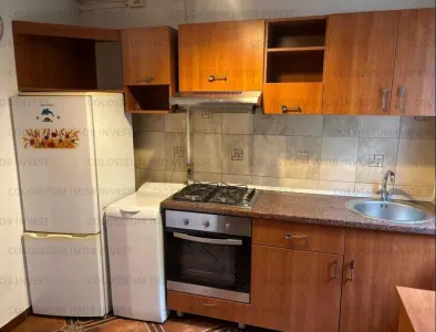 Apartament 2 camere, semidecomandat - zona Astra - foto 2