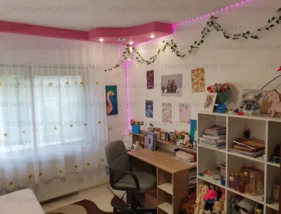 Apartament 4 camere, decomandate - zona Noua - foto 7