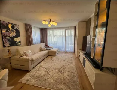 Apartament 3 camere, decomandat - zona Tractorul - Brasov