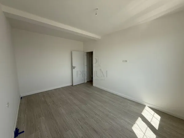 Casă 4 camere Moșnița Nouă - poza 4