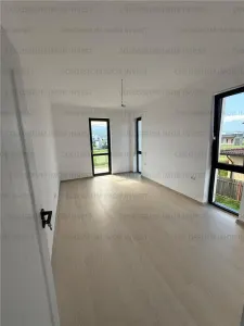 Casă 4 camere Cristian - poza 10