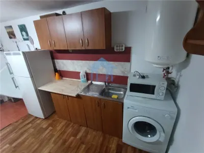 Garsoniera, Intre Lacuri - foto 4