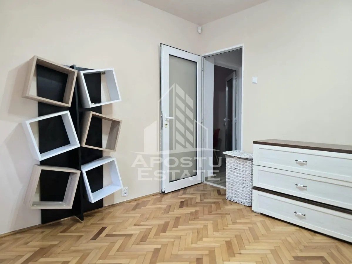 Apartament 3 camere Arad - poza 1