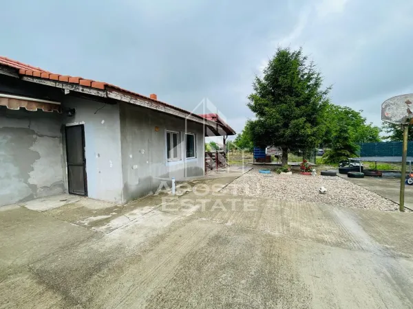 Casă 3 camere Iratosu - poza 2