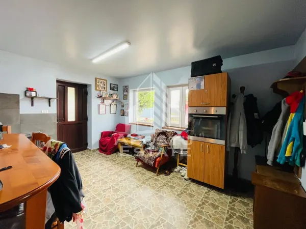 Casă 3 camere Iratosu - poza 8