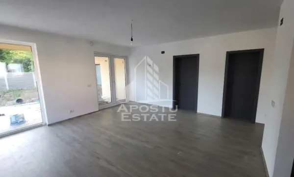 Casă 3 camere Sânmihaiu Român - poza 2