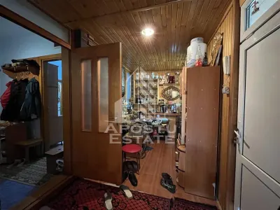 Casa in curte comuna cu acces separat langa Colegiul Banatean - foto 7
