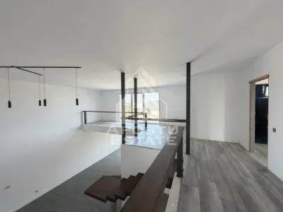 Casă 4 camere Giarmata - poza 11