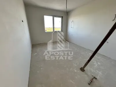 Casa de vanzare tip duplex la cheie Sacalaz - foto 9