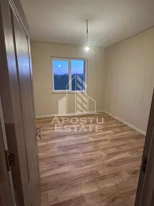 Duplex de vanzare  in Ghiroda ,cu acces bun catre Timisoara - foto 4