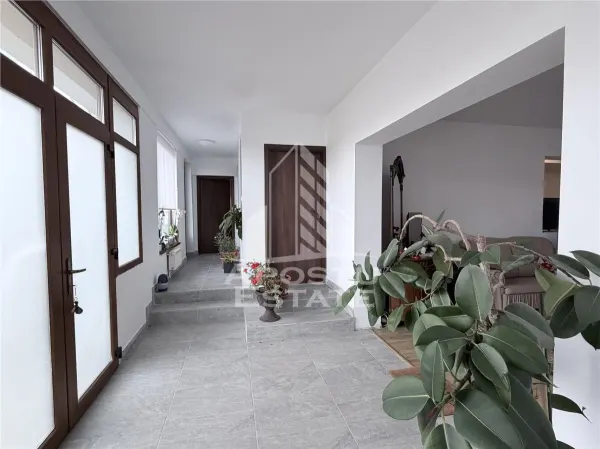 Casă 5 camere Sânandrei - poza 9