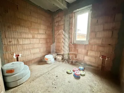 Duplex despartit prin baie si hol cu 3 dormitoare si dressing in Giroc - foto 5