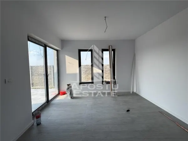 Casă 3 camere Urseni - poza 1