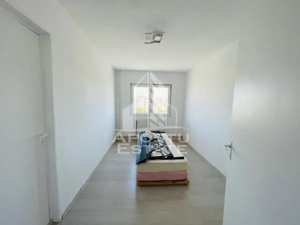 Apartament 4 camere Arad - poza 4