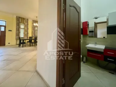 Apartament 3 camere, curte cu acces auto, ULTRACENTRAL - foto 10