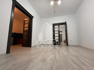 Casa la curte comuna, renovata complet in 2024 in zona Iosefin - foto 2