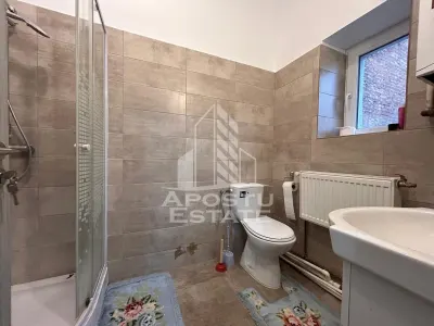 Casa la curte comuna, renovata complet in 2024 in zona Iosefin - foto 15