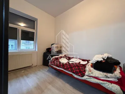 Casa la curte comuna, renovata complet in 2024 in zona Iosefin - foto 8