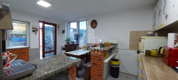Casă 5 camere Arad - poza 1