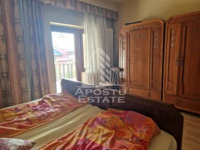 Casa familiala cu spatiu comercial si garaj P+1E+M 720 Mp - foto 6