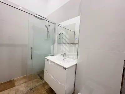 Apartament renovat 2025 | 2 unitati independente | Piata Maria | - foto 11