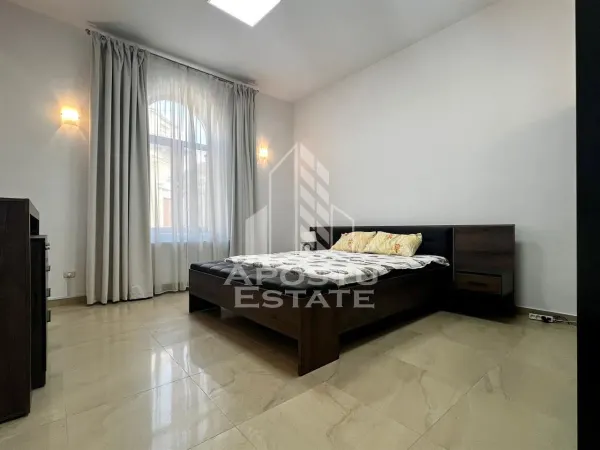 Apartament 4 camere Arad - poza 1