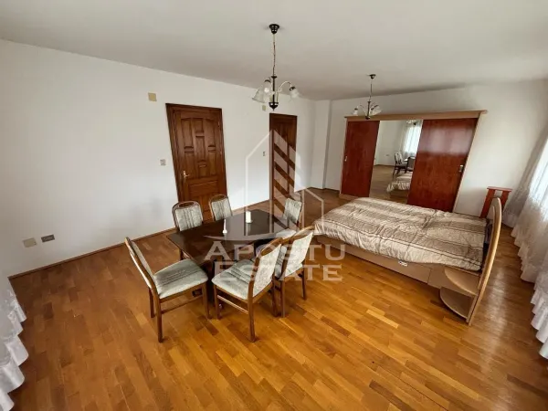 Casă 12 camere Clocotici - poza 12
