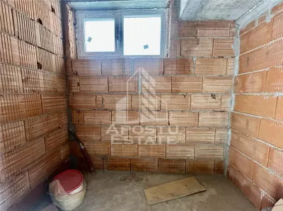 Casa individuala cu 4 camere, bucatarie inchisa, zona Planetelor - foto 15