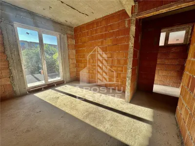 Casa individuala cu 4 camere, bucatarie inchisa, zona Planetelor - foto 9