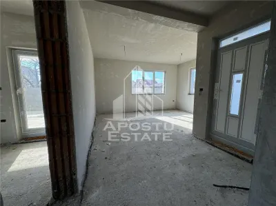 Casa tip Duplex in Giroc la asfalt cu toate utilitatile. 134 mp utili. - Giroc