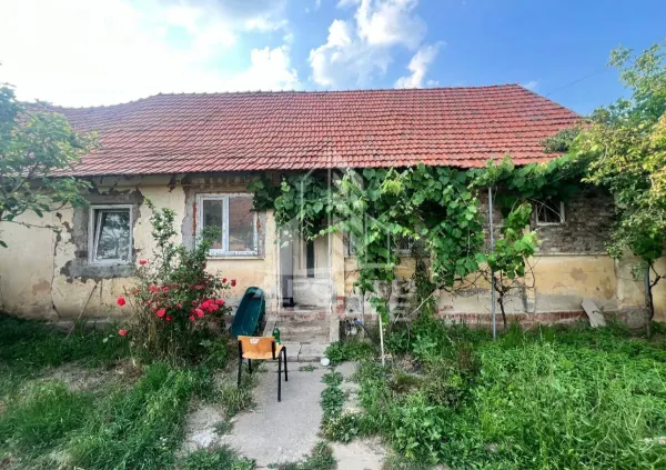 Casă 2 camere Recas - poza 1